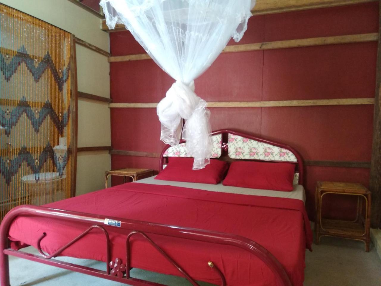 The Boarding House Hotel Сиханоуквил Екстериор снимка